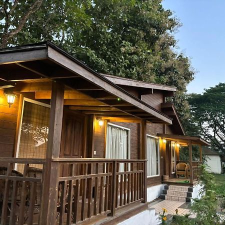 Jironi Resort Tezpur Exteriör bild